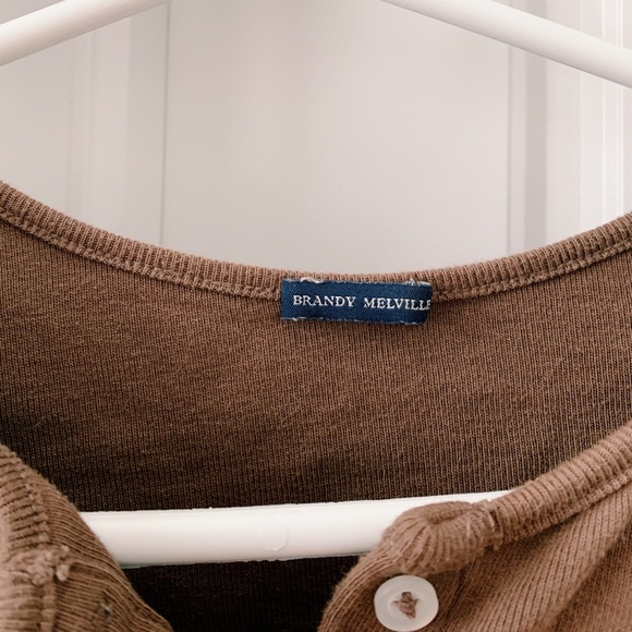 Brandy Melville BROWN Veronica cardigan top🤎 - Picture 3 of 3